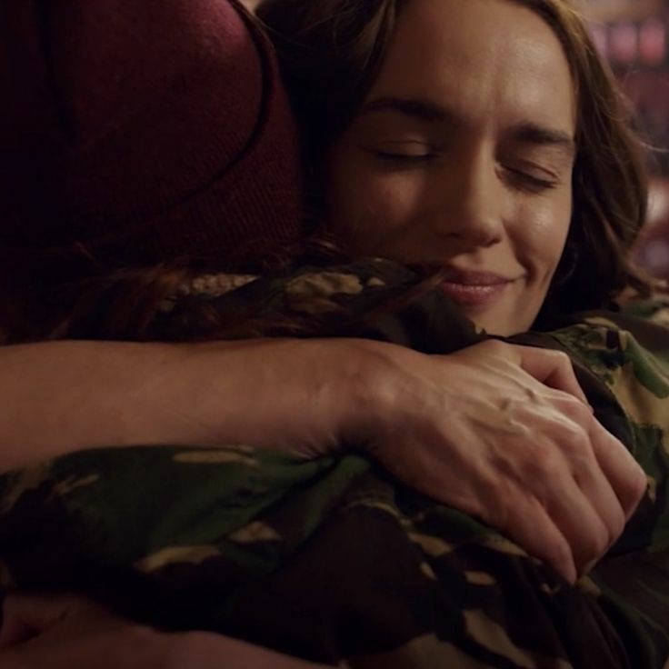 scarscsmila's tweet image. best friends ❤️ #WynonnaEarp #TheScifiFantasyShow #PCAs