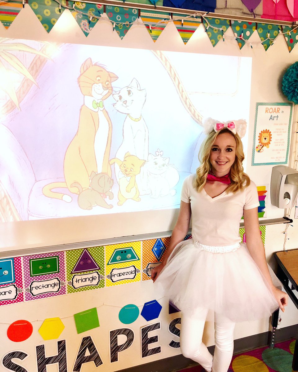 🎀🐾 Disney character dress up day @McSpeddenES!! #childhoodfavorite 🐾🎀 #McSpedden #inspireoneinspiremany #elementaryart