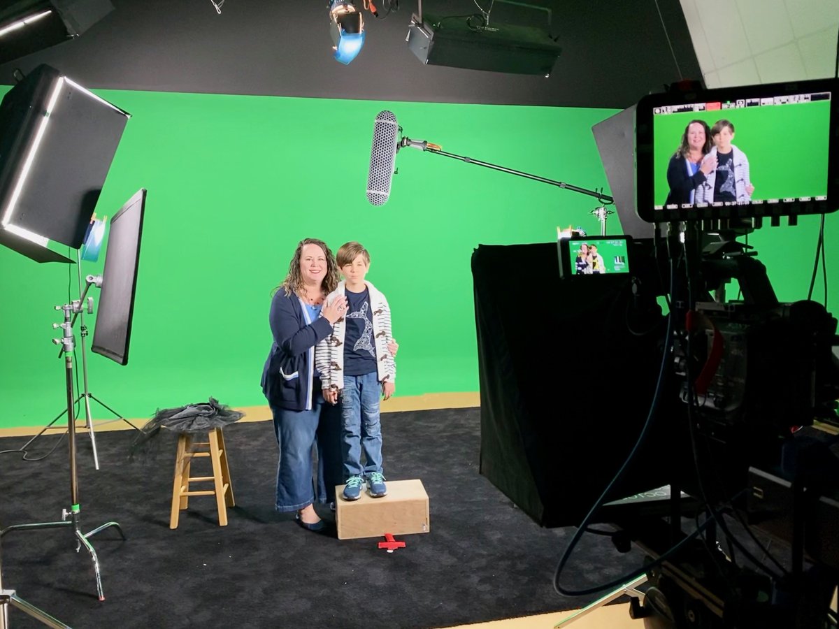Happy to host @tvprgirl and her son for our @rbservicesnews shoot. Zain took a quick break from his schoolwork and nailed his first teleprompter read!
#CLT #CharlottesGotaLot #VideoProduction #Storytelling #WearAMask