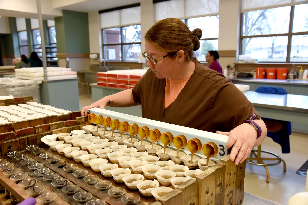 ArkAgResearch's tweet photo. Have you ever used our free soil testing services? The Soil Testing Laboratory in Marianna started in 1954. The building and technology have changed, but our commitment to Arkansans hasn’t. (And neither have some of our wooden test tube stands!) #FlashbackFriday @UAEX_edu https://t.co/RRbBwkjHLy