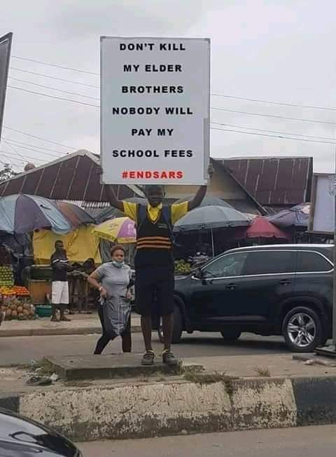 harri_onuoha's tweet photo. And little Bro says.... 
#EndSARS https://t.co/WoPtPkRtIm