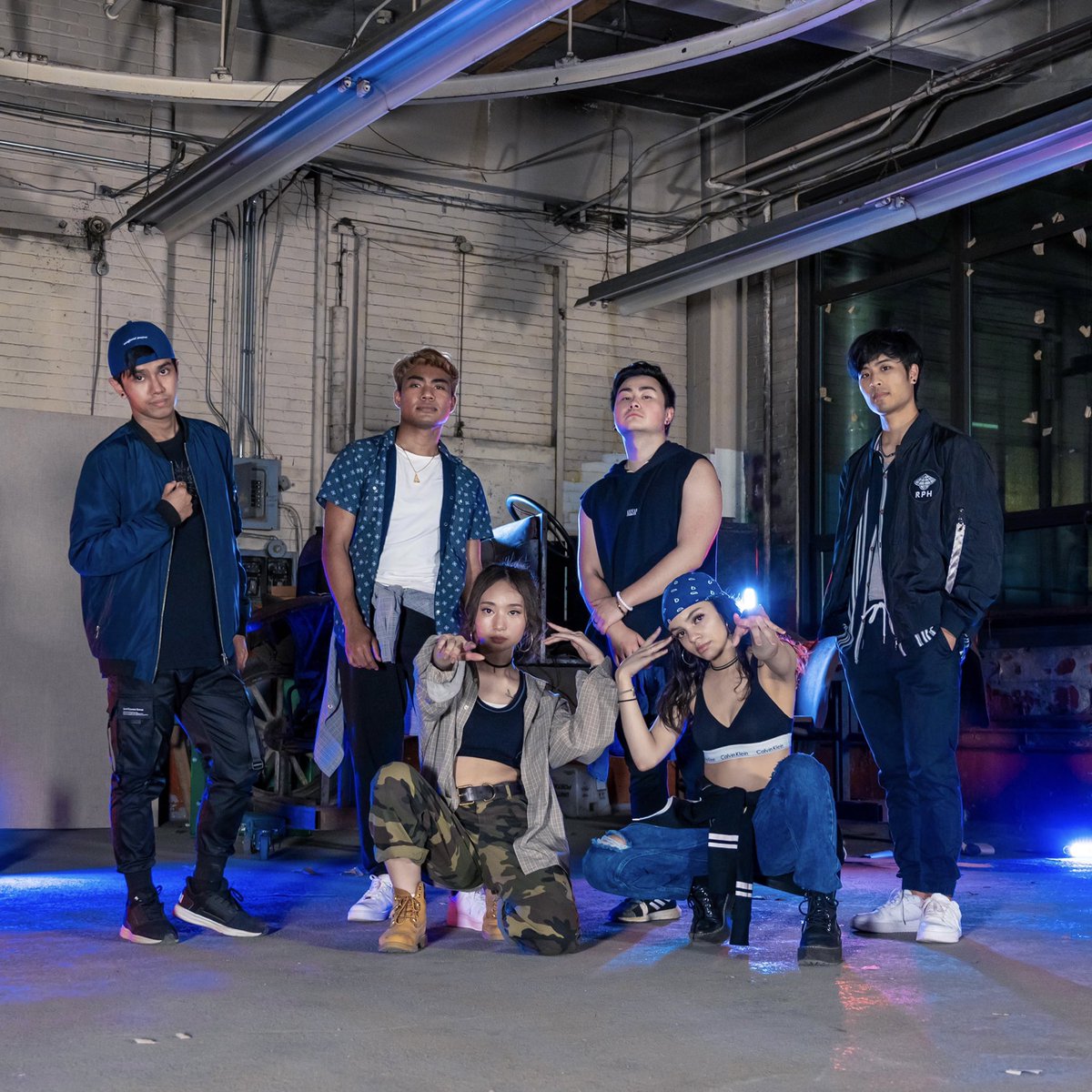 hushcrew_'s tweet photo. City girls and boys
.
https://t.co/sBv5gmFA2V
.
#citygirls #blackpink #블랙핑크 #lisa #리사 #lilifilm #dancecover #BLACKPINKCOMEBACK https://t.co/Z6Kj0fJELe