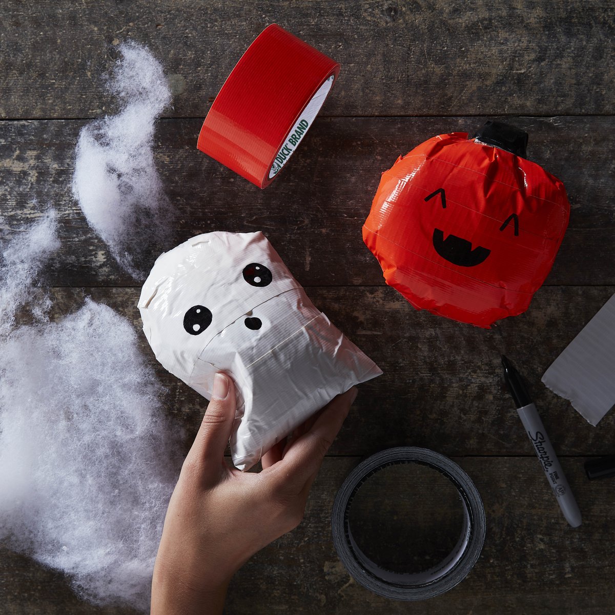 Squishies are so much fun to play with! Why not try to make your own Halloween designs using Soft Toy Stuffing and Duck Tape?
Follow our tutorial: https://t.co/csXvfg7W5z
#Halloween #KidsCrafts #Hobbycraft https://t.co/j67bwKP6nH