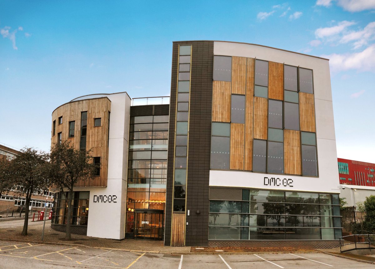Good morning...

Looking for a new home for your business?
A place to hotdesk?
A place to innovate and collaborate?
A place of tech and digital?

We're right here, in Barnsley town centre, a stone's throw from the interchange.

Get in touch today.
#LoveDMC
Barnsleydmc.co.uk