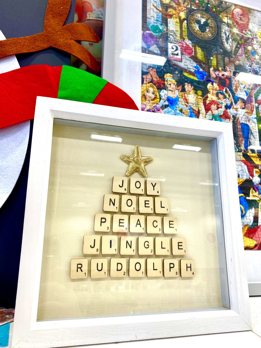 Our amazing colleagues/elves have been busy creating lots of festive inspiration for you around our stores.
Pop in and ask them how to make your own beautiful gifts and decorations this Christmas!
Photo credit: @Hobbycraft_CTR
#CraftTogether #Christmas #Hobbycraft https://t.co/PhWEBwHYt6