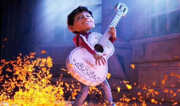 MdbArtsacademy's tweet photo. ''....for this music is my language and the world es mi familia....''-- from coco lyrics
 #learntoplay #coco #london #onlinetutors #mariedebry #guitarlessons #musicteachers #musicislife #violinlesson #learnmusic #singinglessons #musicmotivation https://t.co/qDnmUwK3yx