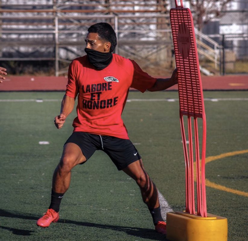 SOUMensSoccer's tweet photo. Building Blocks 🔴⚪️⚫️

#laboreethonore 

📸 @millerszn https://t.co/PRHC9PhKf6