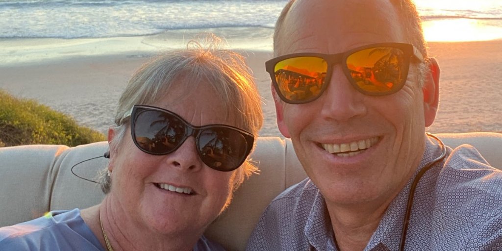 Uživatel Marc Randolph na Twitteru: „Every single Tuesday, regardless of what I had on my plate, I left the office at 5:00pm for a #datenight with my wife. I was fiercely protective