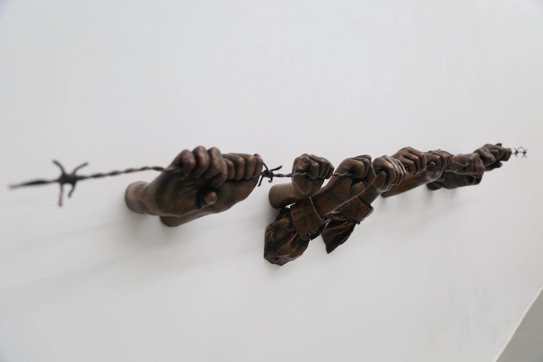 sjmusart's tweet photo. #BarringFreedom presents #contemporaryartists and #activists bringing awareness about #prisons and #policing.
Opens Oct 30, presented by @IASUCSC, @SJMUSART, and @JohnJayCollege - https://t.co/Ym5wx7Hoan https://t.co/RMMlg84Fxm
