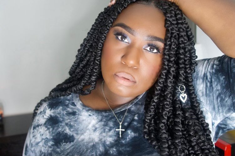 DearTalentLove's tweet photo. Still heartbroken? I know. ππΎπ€
#blackgirlmagic #melanin #blackgirlsrock #naturalhair #explorepage #melaninpoppin #blackexcellence #love #beauty #protectivestyles #blackwomen #fashion #hair #portiamercedes #TalentLove #TalentsGlamSquad #GlamSquadTutorials https://t.co/uDrBdDbkLn