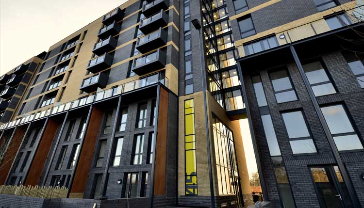 IWTM_UK's tweet photo. Our housing association client @OneHousing are continuing with their drive to implement chemical-free water treatment across their building portfolio.
#chemicalfree #watertreatment #vdi2035 #Elysator #Compenso #districtheating #environmentalculturechange https://t.co/s2e3EqzdEU