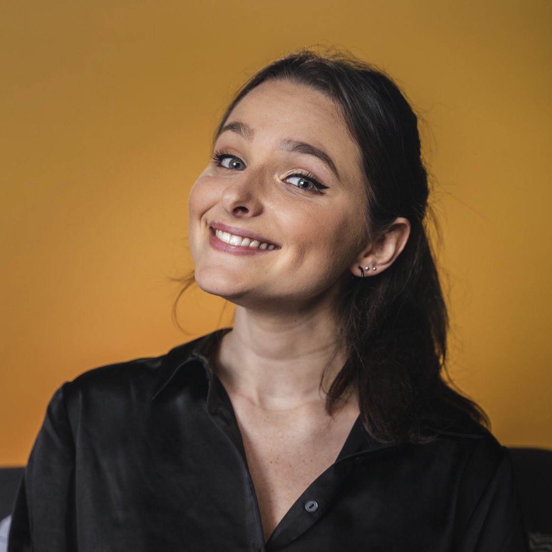 ohmymagfr's tweet photo. Votez @chakeup aux Oh!MyMag Awards 2020 dans la catégorie « Influenceuse de l’année » > https://t.co/PzstLenFeQ
#Chakeup #OMMawards2020 https://t.co/1uAUTmoAQY