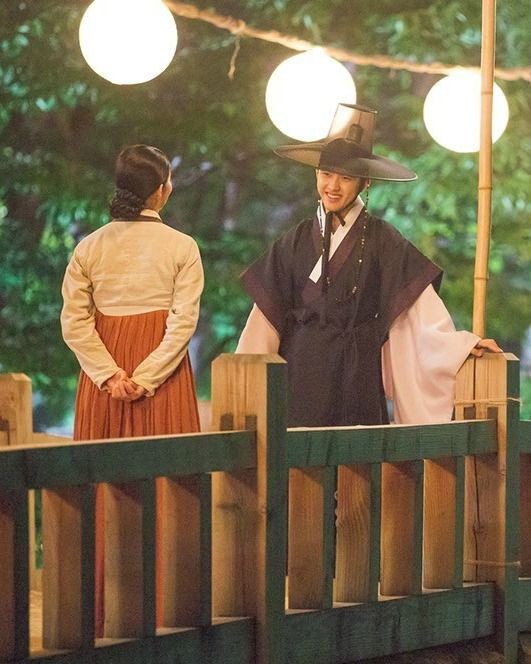 d_orasi's tweet photo. Cherry Blossom Love Song
https://t.co/xeyCups1z2

#100DaysNotLongLeft
#저_이제_100일_남았습니다
✨🌌#EXO #엑소
🤍🐧#kyungsoo
🌵❤️👈🏻@weareoneEXO  @B_hundred_Hyun 
@layzhang🌵❤️👈🏻
•ᵞᶤᶻʰᵃᶰ ˡᶤᶰᴱ° https://t.co/9efV1Uzk01
