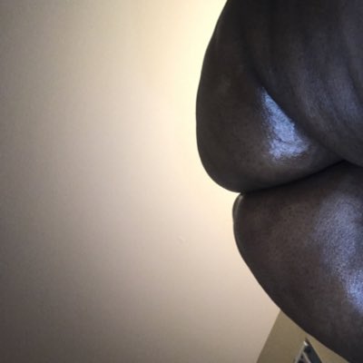 #NewProfilePic https://t.co/V2WoX0Vl8c<a href="/tag/newprofilepic"class="tags">#NewProfilePic</a>