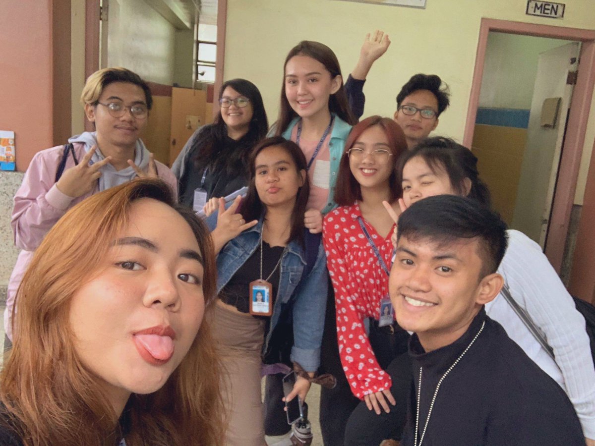 nashrynee's tweet photo. #ThingsIMissInBaguio everything about SLU Pol Sci class and how we celebrate small victories!!!!! (Kahit minsan wala ako kasi lagi akong nasa baba 😂 #TGBB) Kasama na rin here mga prof naming halo halo ang personality 😩 miss ko na kayong lahat paampon pagbalik niyo https://t.co/Tcku6rBNre