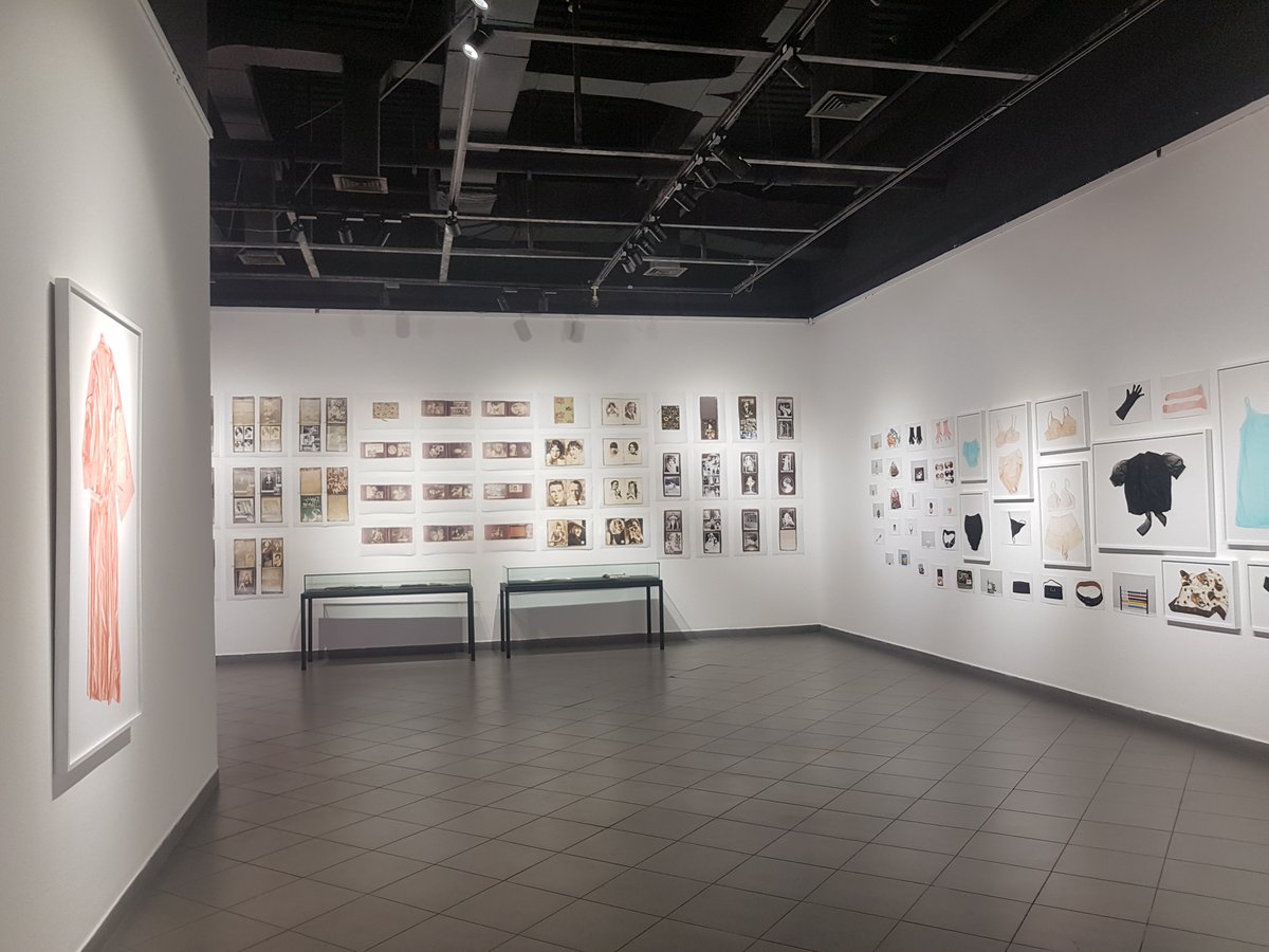 mnbavespucio's tweet photo. Les invitamos a visitar "Señorita Lila" de Mónica Nyrar.
Hasta el 30 de octubre
Lunes a viernes de 12:00 a 14:00 hrs y de 15:00 a 18:00 hrs. https://t.co/RRiksMrQPD