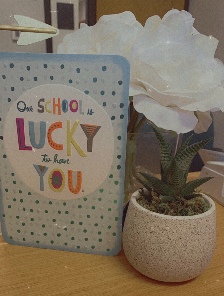 Principal Lawson ✨ (@fwprin_) on Twitter photo Thanks to our <a href="/WelbornEagles/">Welborn Elementary School</a> custodial staff for my first ever gift for National Principal’s Month! This was such an amazing surprise ♥️🖤🦅 Thanks to our <a href="/WelbornEagles/">Welborn Elementary School</a> custodial staff for my first ever gift for National Principal’s Month! This was such an amazing surprise ♥️🖤🦅