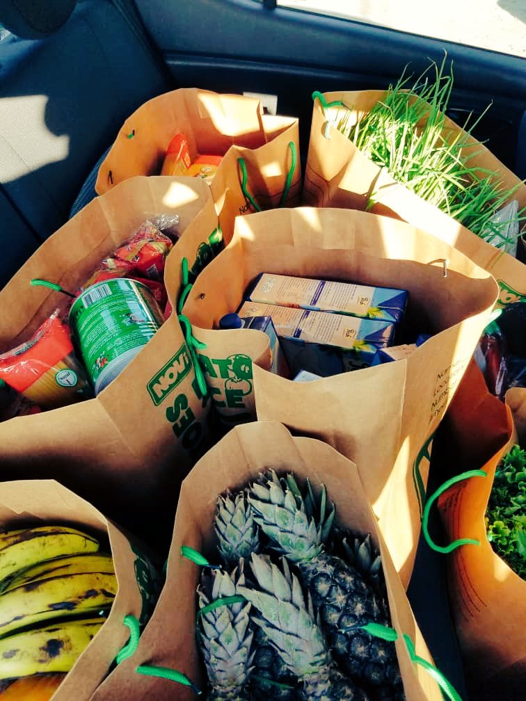NOVi_233's tweet photo. Skip the market this weekend. Relax and leave the foodstuff to us! 

Order and get your groceries cleaned, properly packaged and delivered to your location.

Need fresh groceries? Send us a message or call us on
☎️ 057 770 8899.

#NoviDelivers #Novifoodmarket https://t.co/k2OeqTn0iI