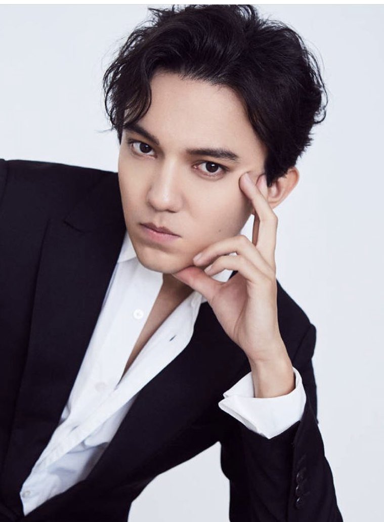 STleubaeva's tweet photo. REQUEST @dimash_official to @MTV @KevanKenney #FridayLivestream https://t.co/9atQnheDdF