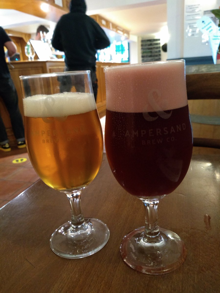 doughtagnan's tweet photo. Cheeky after work pint @TheCapHarleston Feld lager and the Blueberry Cheesecake Sour https://t.co/TZeY8fv1ng