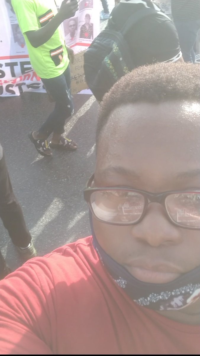 I just didn't come out today cos of work but I've been out with us. I believe in our movement with all my heart. All I ask is that someone helps me save my Mama. Help get her water please. She went to the hospital to get her drugs.  @Omojuwa  #AbujaProtests