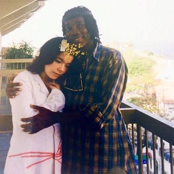 CulturaPopRigor's tweet photo. Björk e Milton Nascimento
📸 Marcia Foletto, 1998
#Björk #MiltonNascimento #muusic #música https://t.co/Wbuut2tHJm