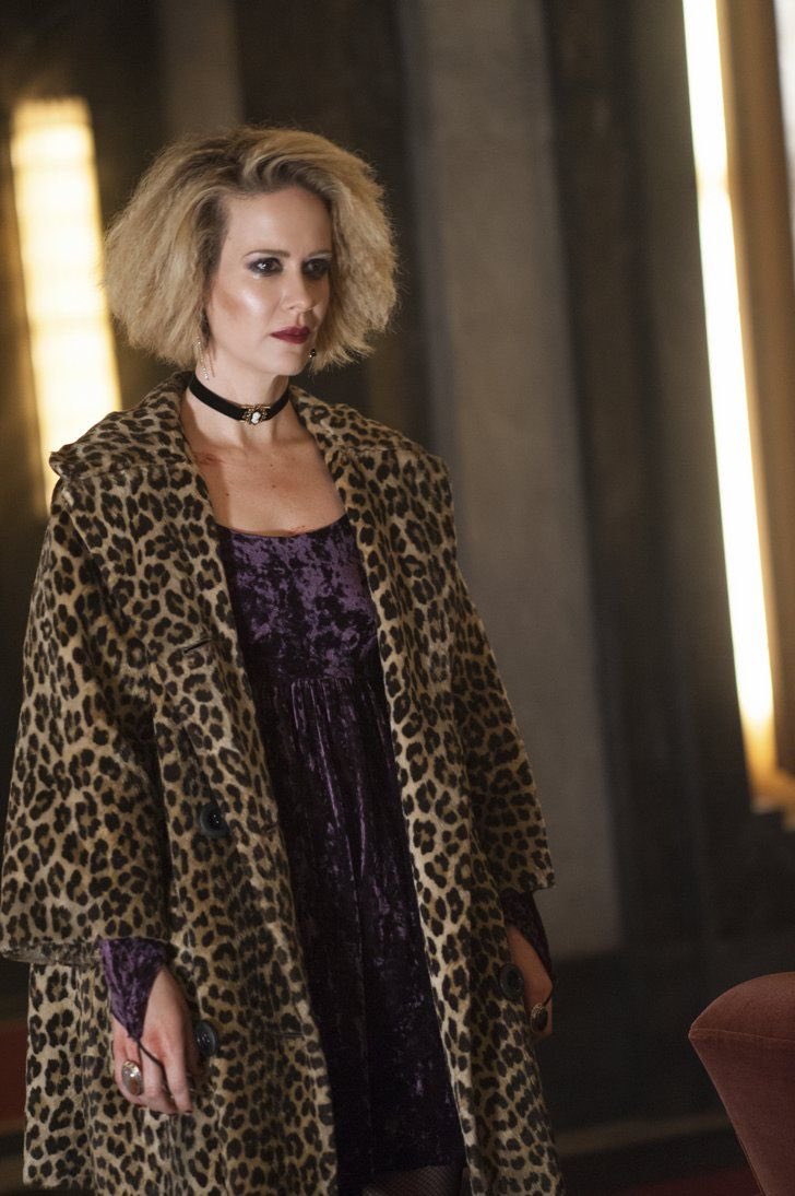 OneSevenTH17's tweet photo. i have no chance you see this but i hope so anyway 💛 My dream is meet you one day.. but i’m in France ... 💔😭. Thnk you for all you do for us. You are a model. My model . Love you ❤️ @MsSarahPaulson #SarahPaulson #HypodermicSally https://t.co/VXEnedYaLT