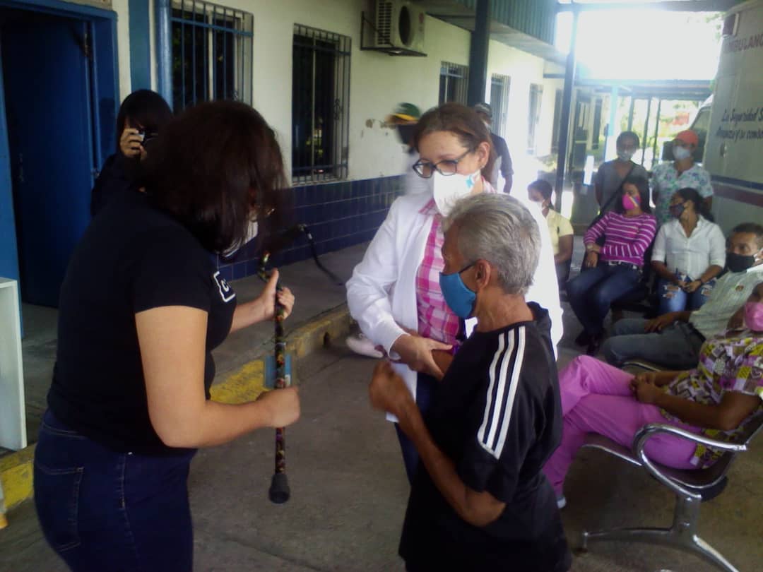 IvssMariara's tweet image. Atendiendo a las necesidades de nuestra Comunidad el #IVSS la secretaría de Desarrollo Social de Carabobo, UBH, Parto Humanizado, Somos Venezuela todos Activos llamando a la conciencia. #LeyAntibloqueoEsProgreso #PuebloEnResistencia @NicolasMaduro @MagaGutierrezV @ivssoficial