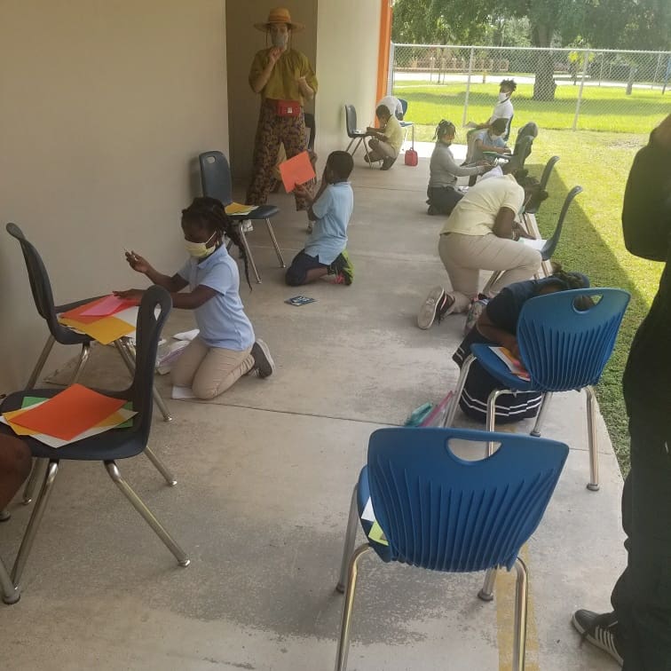 benfranklink8's tweet photo. ART LESSON #1: CONTOURING
#art #artclass #artists #futureartists #painting #paint #painters #conturing #studentartists #tigers @MDCPS @MDCPSCentral @benfranklink8 https://t.co/BD90Kmm4N6