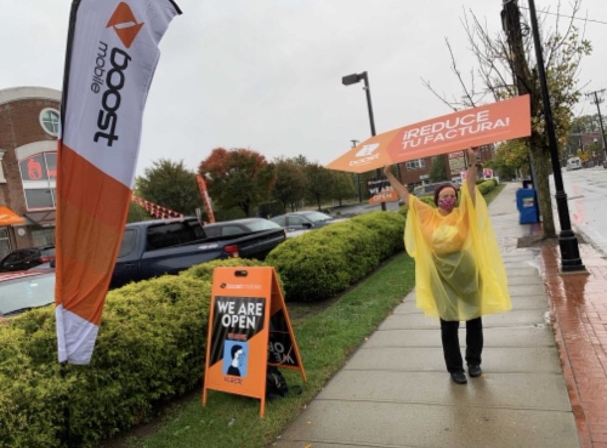 Team_TuVoz's tweet photo. Itβs Friday and we have crazy promotions!! πππ #TuVozStrong #BYOD #Boostdishingdeals #Hypersidewalk @BoostMobileSean @joseq_tuvoz @BoostNationNewt @BoostMikeNJ @hyperlinkusa @alexhyperlink https://t.co/9fbNGyQIiS