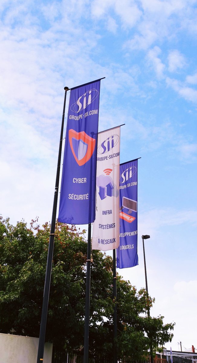 “On ne peut jamais tourner une page de sa vie sans que s'y accroche une certaine nostalgie.” Merci pour tout ! Et OUI une ESN/SSII aujourd'hui peut vous apporter plus qu'un job.  <a href="/sii_ouest/">SII Ouest</a> ❤️🖤 #mapremiereboite #9ans #exstagiaire #nouveauchallenge