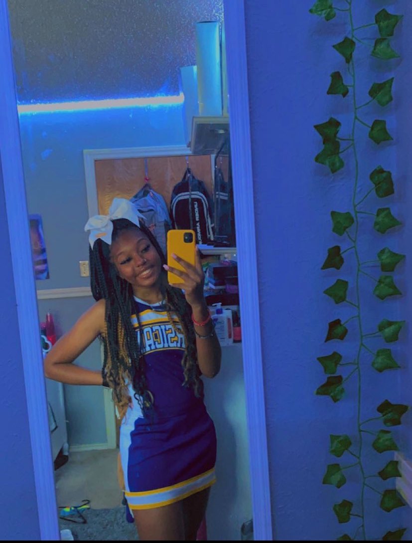 We would like to gladly announce that our very own Alexis Hankins was nominated to be on the 20-21 Homecoming court!! We are very proud of you! @lexiiiimonet