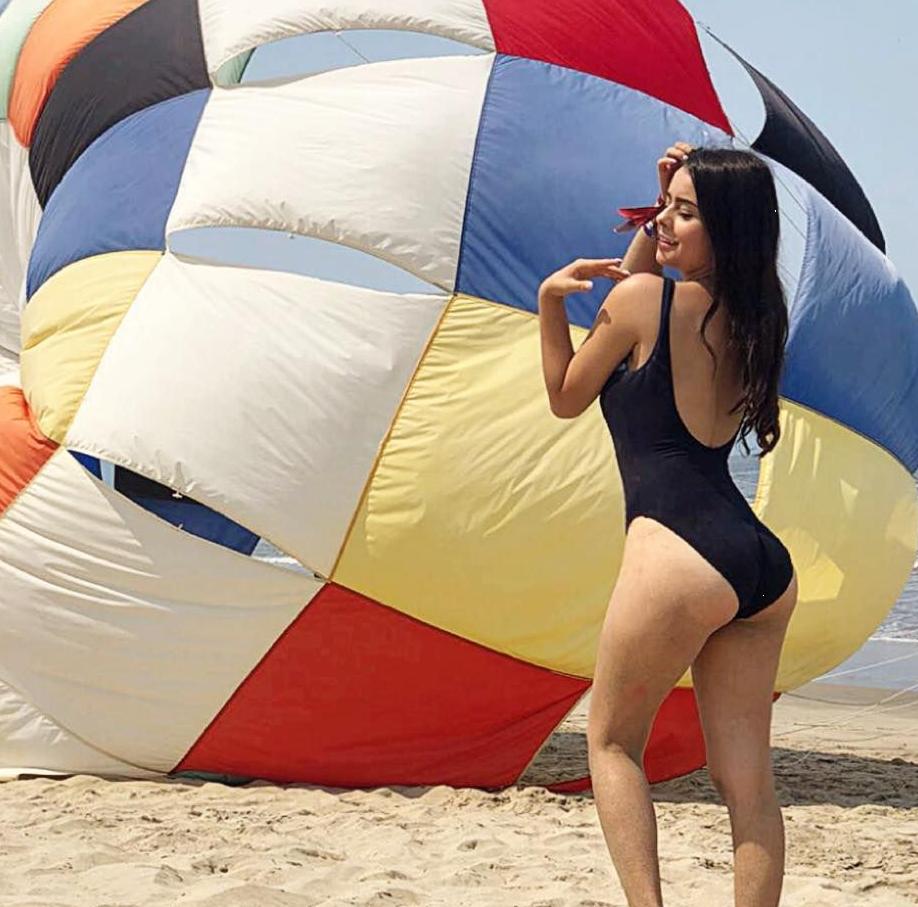 The Things That We Love Tell Us What We Are.👗💘 #fun