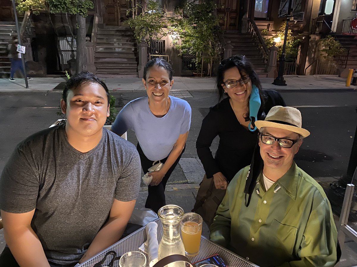 TheFinalBowdoc's tweet photo. That’s a wrap for this round of @TheFinalBowdoc . Thank you to David from Surreel and his team (John and Nick), you made this a great experience! #TheFinalBow #documentary @LisaEdwards101 @Deborahlouise11 https://t.co/nyLYxlDfhe