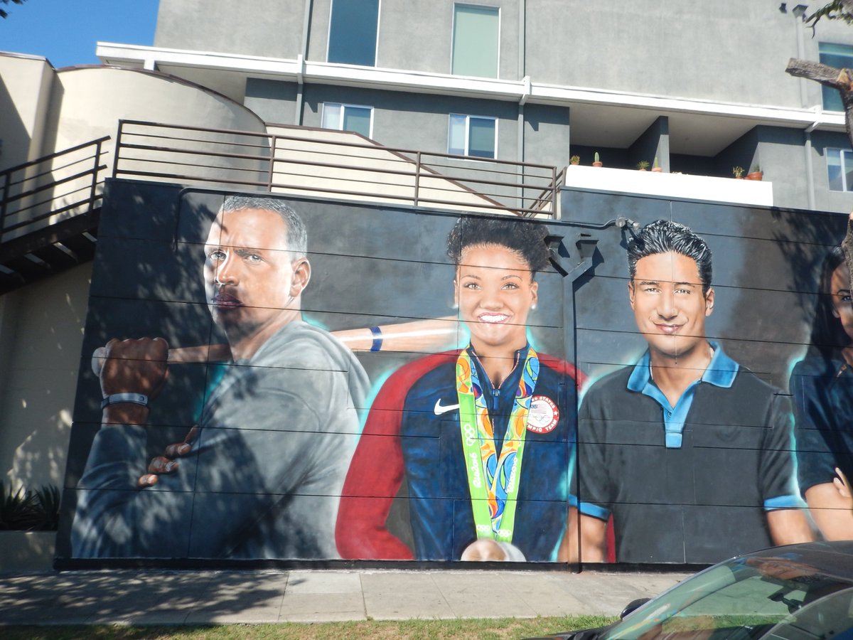 GriffKohout's tweet photo. some more shots of new Never 1959 #mural
#LA #human #never1959 #latin #latinx #latino #latina #streetart #art #artist #aoc #thesquad #lelepons #create #Unity #vibes #womanpower #leaders #Photo #Photos #Paint #painter #Outside @lelepons @aoc https://t.co/7r36VshlBM