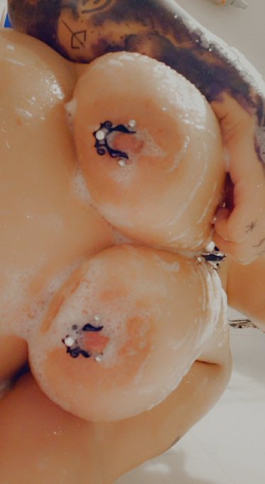 New nipple jewelry to be featured in my next porn hub video! 🥰 what do you think? https://t.co/nwRii<a href="/tag/phmodelcontest"class="tags"><span>#phmodelcontest</span></a>