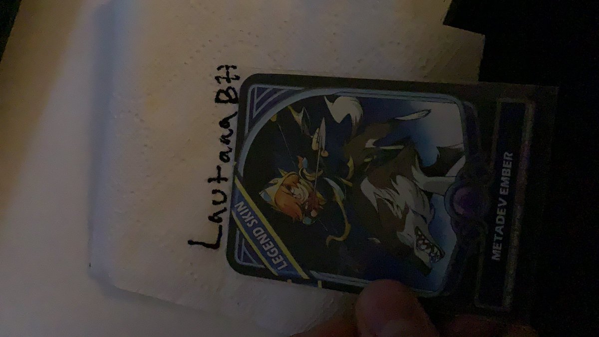LautaaaBH's tweet photo. SELLING SELLING SELLING 

#METADEV #Ember 

I'm selling 10 of these beatiful skins, the most cheap at the market!!! 

If you are interested, DM me and we can talk about prices! 

RT For a chance to win a LTC AVATAR!! #giveaway #brawlhalla #code #exclusive #skin #asuri #orion https://t.co/NLSw6yFCRU