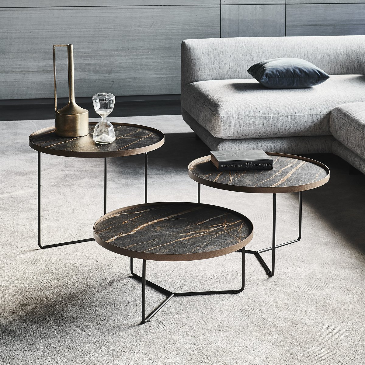 EverythingButO3's tweet image. A collection of coffee/side tables . Billy Keramik tables are available in many different sizes and finishes. Made in Italy.⁠

#coffeetable #coffeetables #sidetablestyling #interiorstyling #inspiration #interiordesign #interiorstyle #interiorinspiration #sidetable #livingrooms