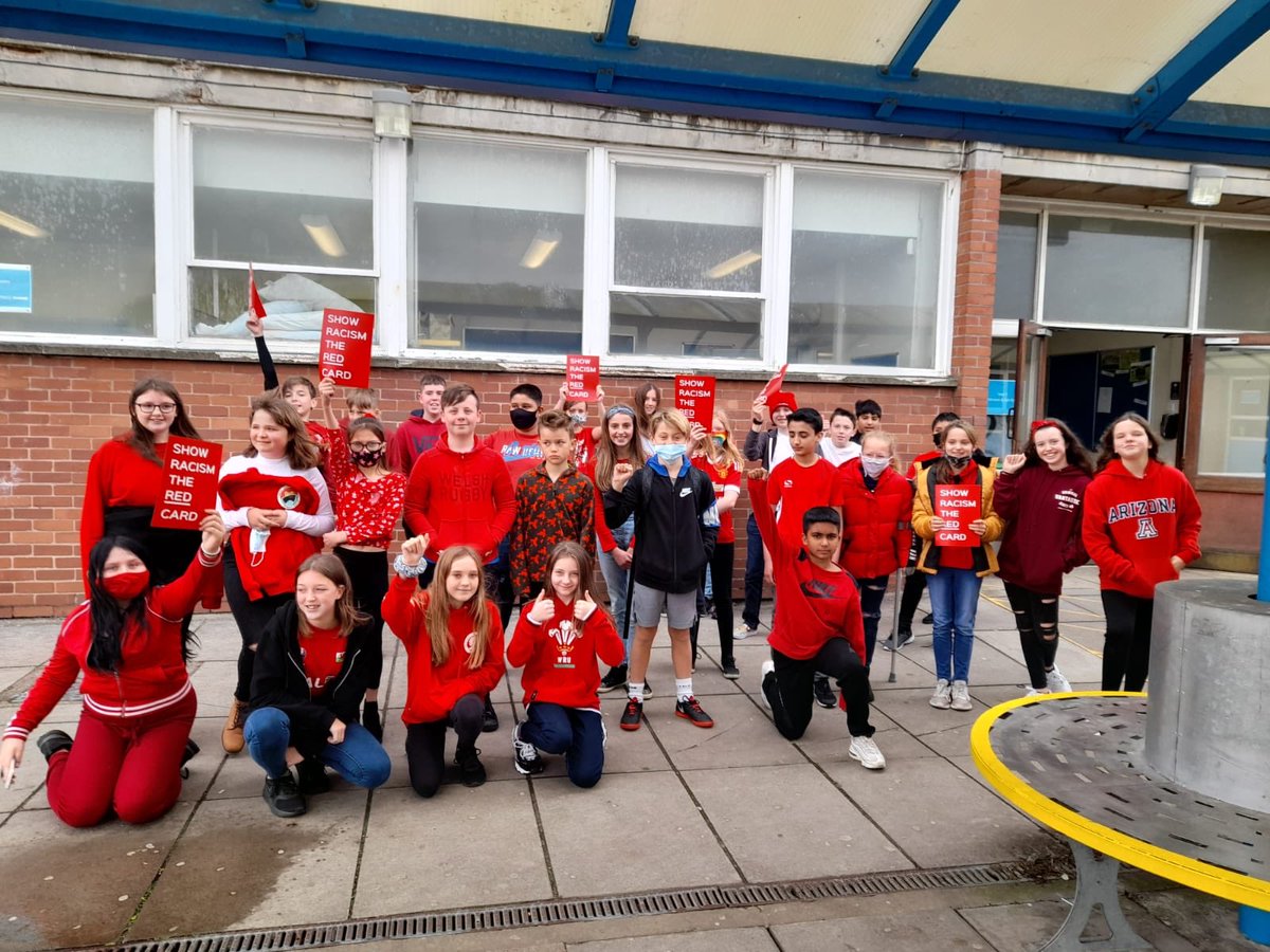 ccs_charity's tweet image. A final flourish of red from some of our fab yr 7s this afternoon @CaerleonComp  @srtrc_education #ShowRacismTheRedCard
