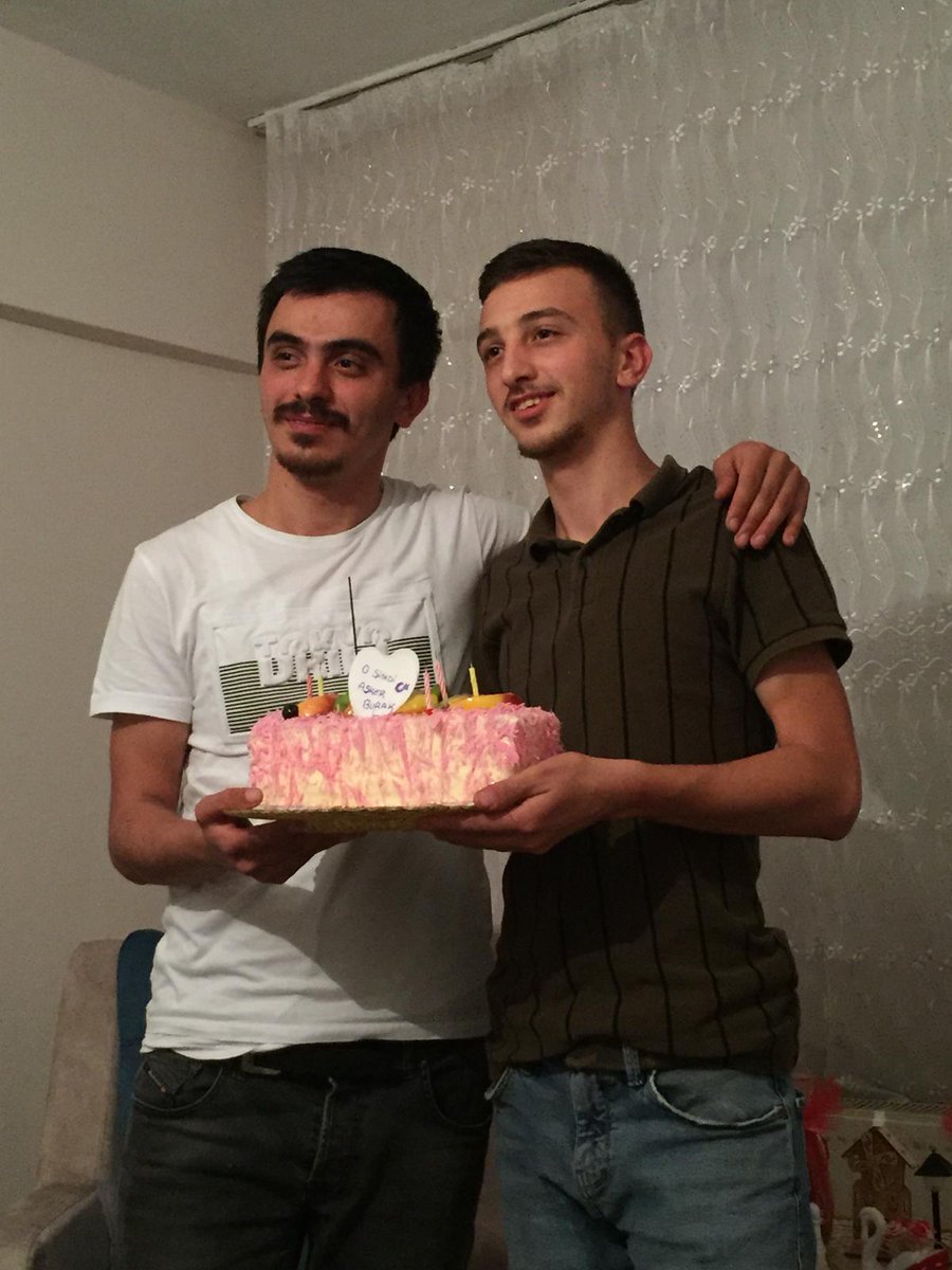 burakbildik71's tweet photo. https://t.co/BmWz16FCVe