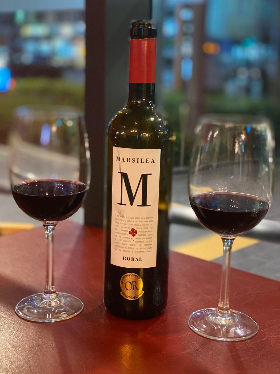exportingSpain's tweet photo. Celebrity Spanish Wine Dinner at Cali with Marsilea wines 
October 8th and Friday, October 9th at Cali Rochester Park.
𝐅𝐄𝐀𝐓𝐔𝐑𝐈𝐍𝐆: Chef Eric and Chef Deepti and Chef Anand

#wine #SpanishWine #bobal @marsilea_vinos @CaliSingapore🍇🍷🥂 https://t.co/pn56rCaJrJ