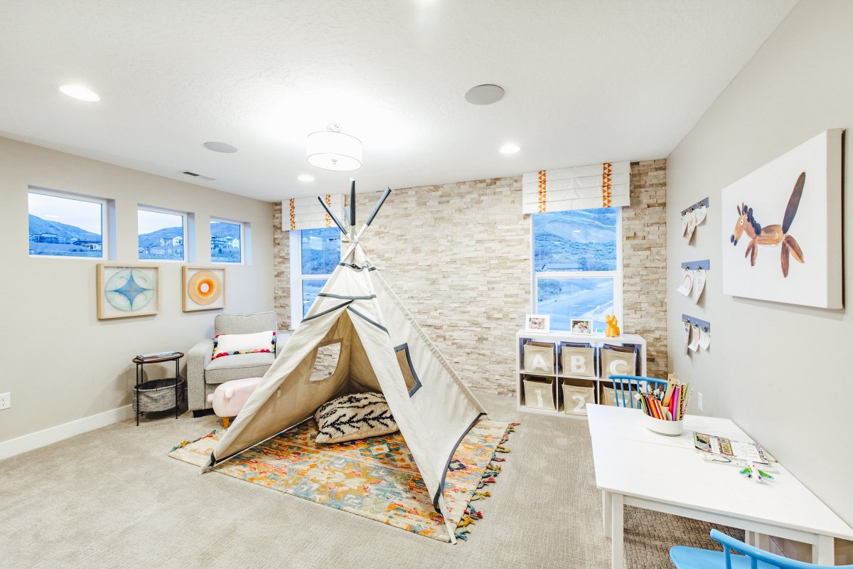 FieldstoneHomes's tweet photo. #floorplanfriday

The Bordeaux is one of our newer floor plans in Brylee Farms which includes a loft space at the top of the stairs! https://t.co/3clPX0HmvJ https://t.co/UsxV6CjM9f