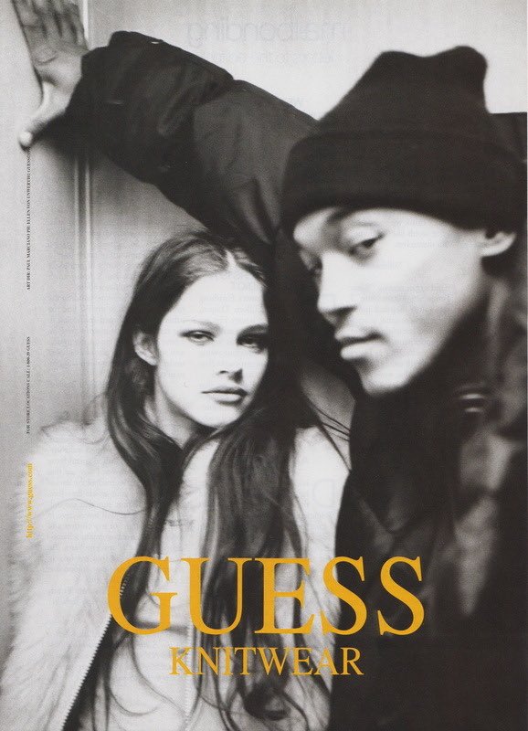 70/ Richard Elms et Lonneke Engel pour Guess (collection automne / hiver) en 1996. Leone Abbacchio et Pannacotta Fugo pour la couverture du chapitre 42 de Golden Wind en décembre 1996.