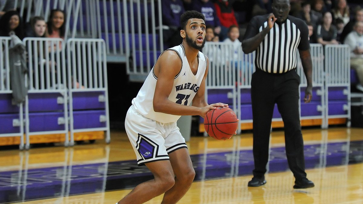 Trevon Chilsom of the UW-Whitewater men's basketball team. (Michael McLoone photo)