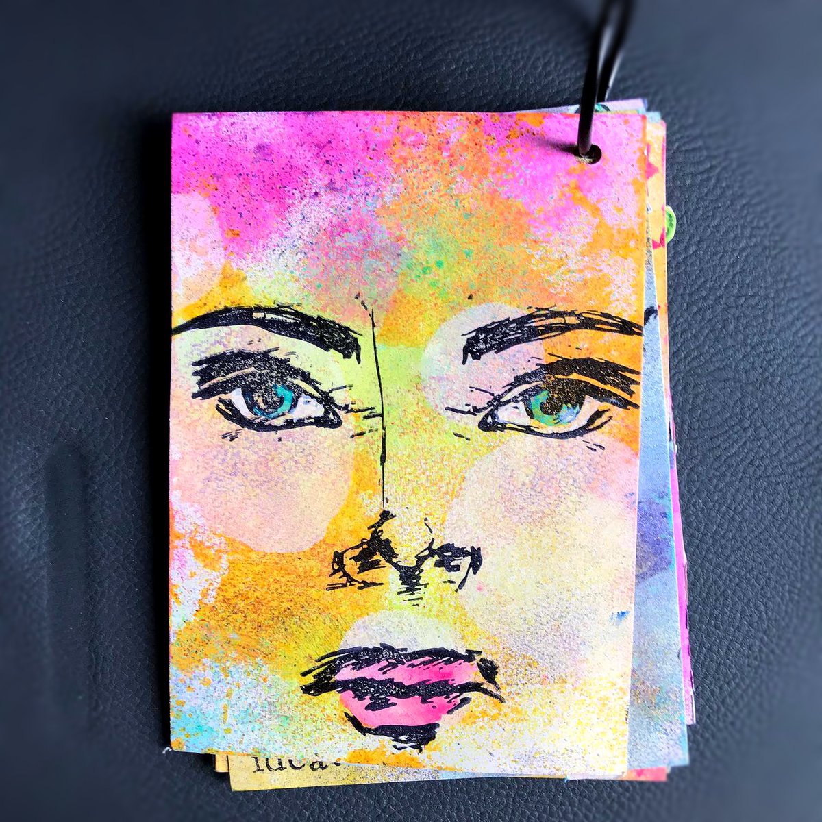 stampers_anon's tweet photo. #dinawakleymedia mixed media sample created by @sevlena22
#dinawakley #scribblesticks #dinawakleystamps #stampersanonymous #artjournal #diy #neon https://t.co/cGBzqgsnLo