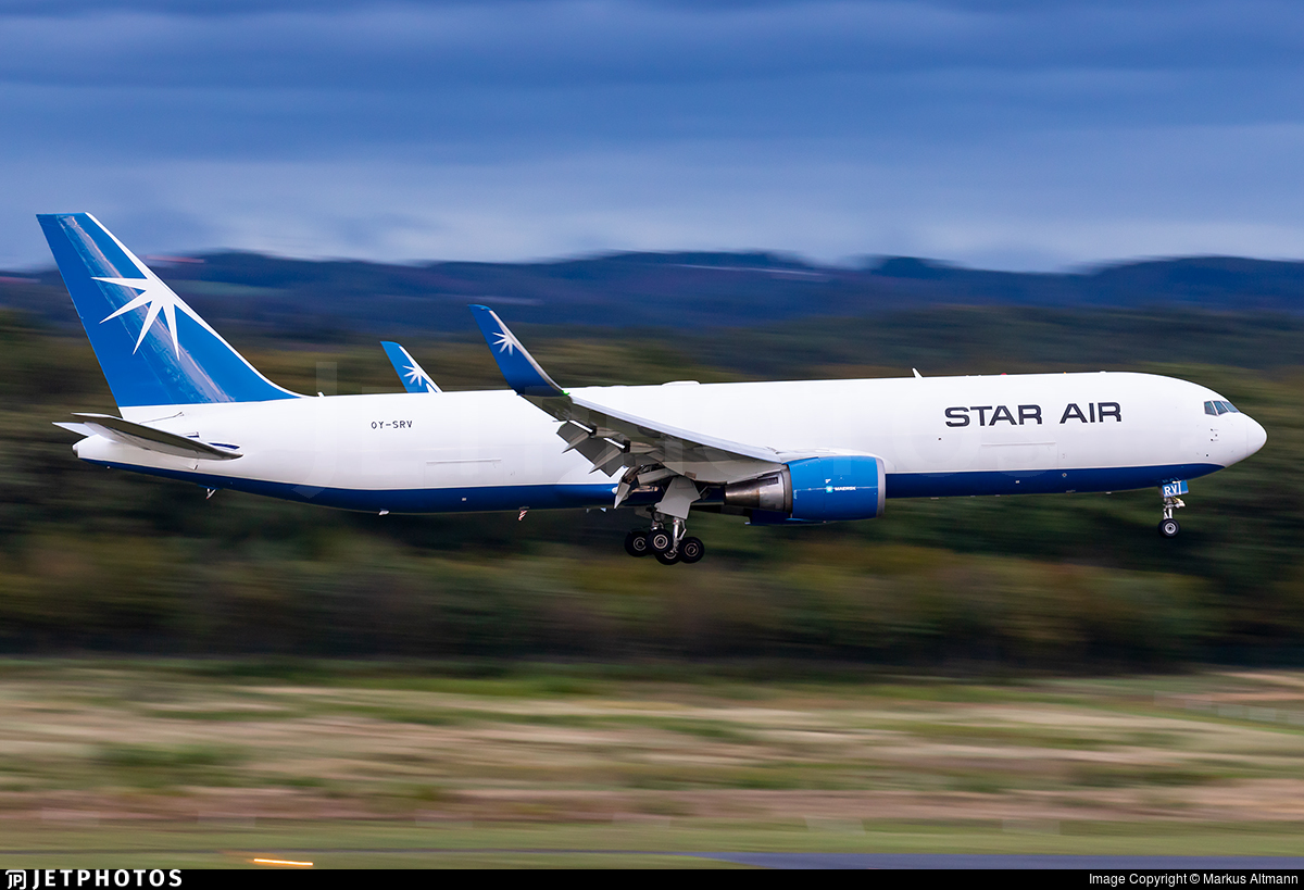 JetPhotos's tweet image. A Star Air 767 landing in Cologne. jetphotos.com/photo/9892954 © Markus Altmann