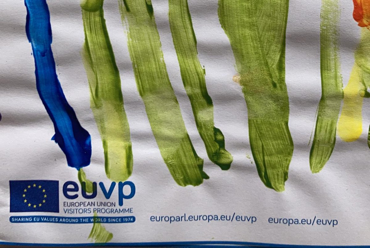 neydimexico's tweet photo. REUSO: cuando los blocs de tu vida Godín finalmente los usas en el homeschool de 2do de preescolar @MundoGodinez #CEC #EUVP #UnionEuropea #EuropeanUnionVisitorsProgramme #3R #cosasdemamás #momlife https://t.co/EEouDwYI7G