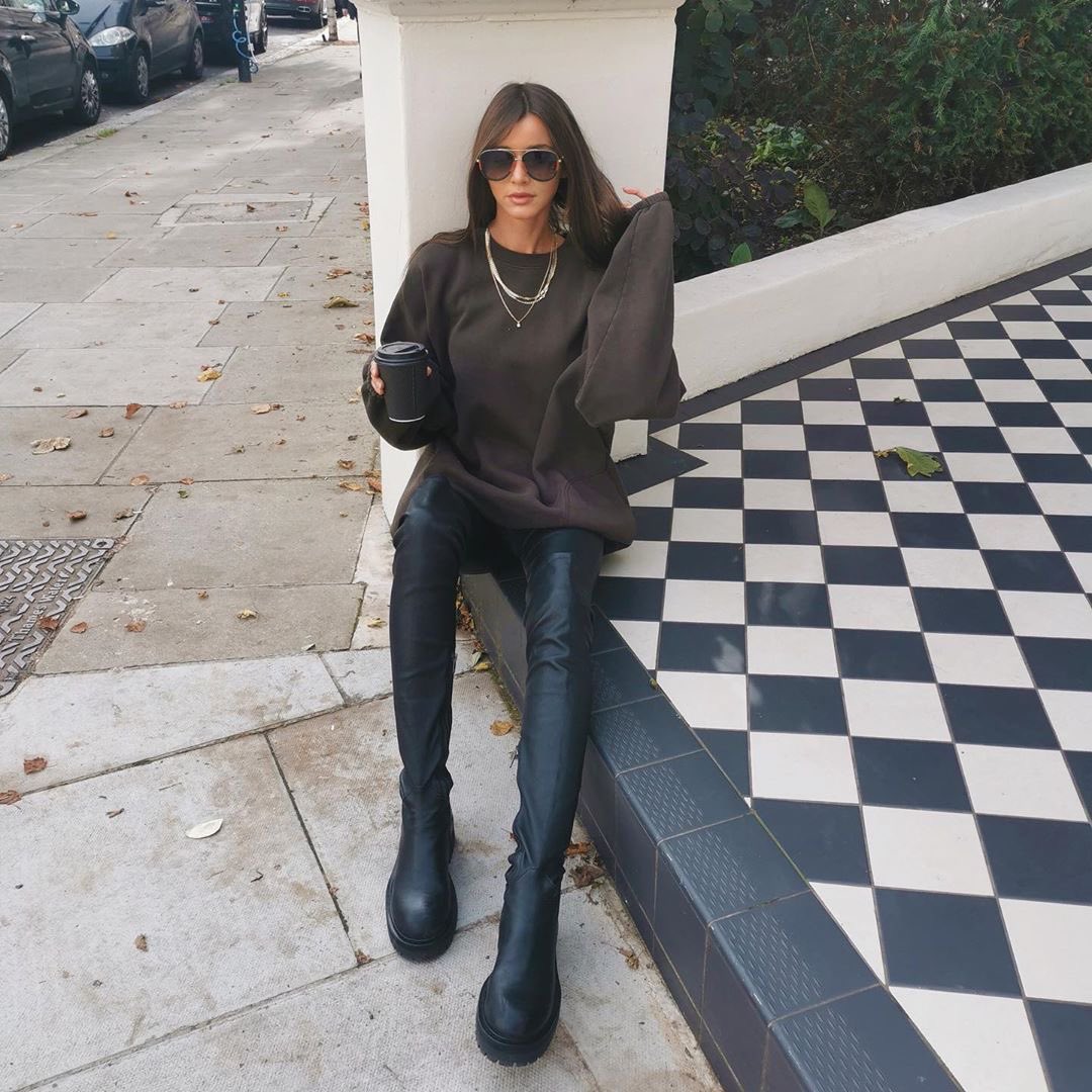 foreleanorj92's tweet image. Hello, everybody! I'm here to support and show love to this gorgeous girl @EleanorJCalder :) x