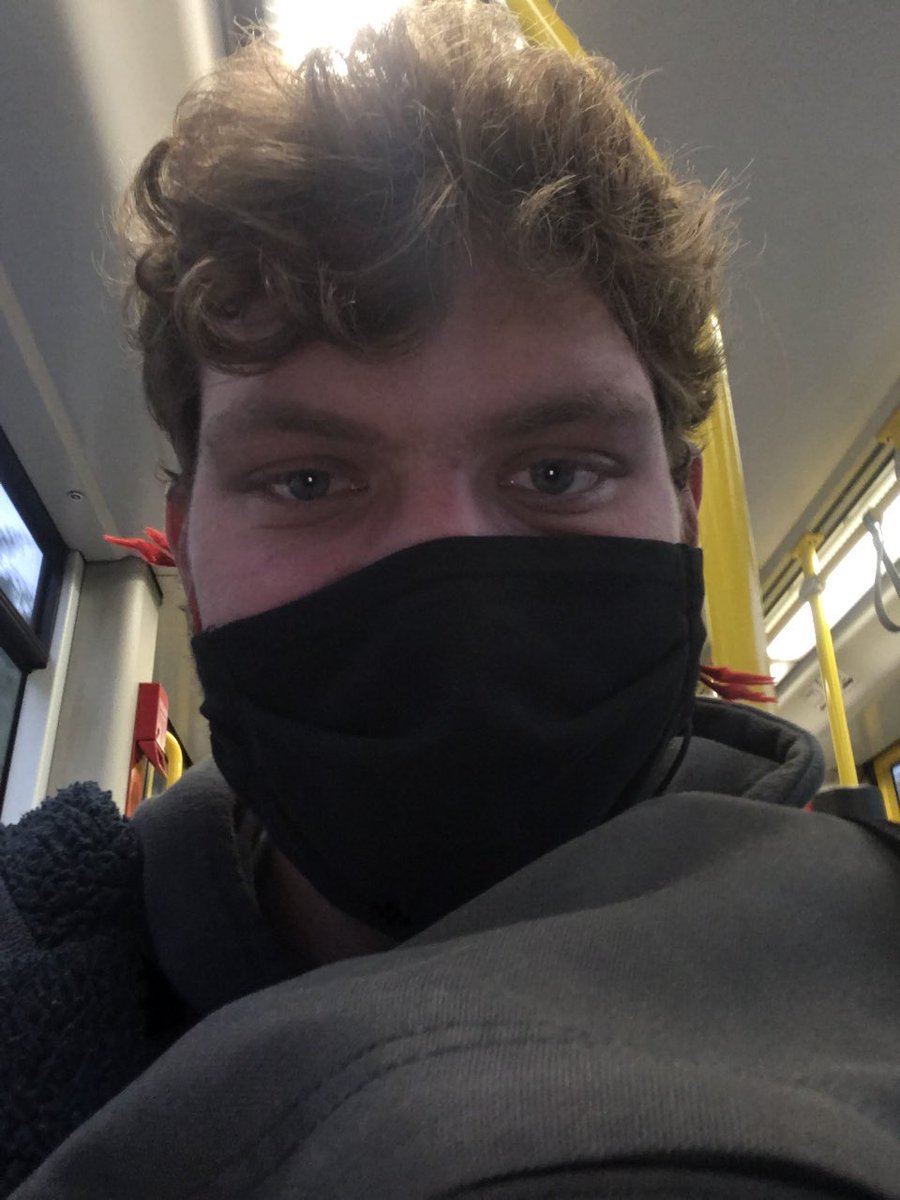 mo_ojjo's tweet image. Eine Pommes zu werden ist das beste was einer Kartoffel passieren kann