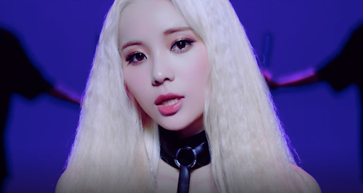 Fischl as Jinsoul of LOONA!